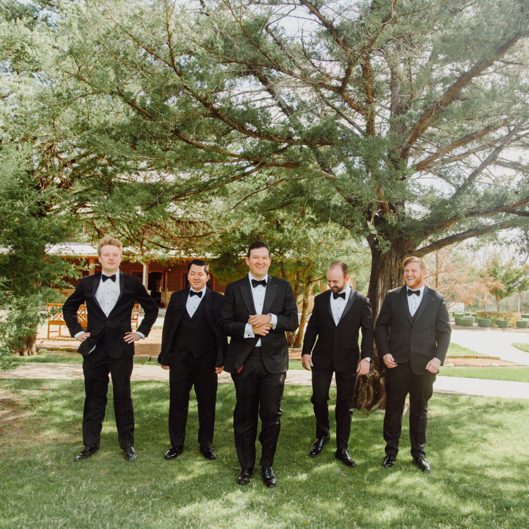 bride and groom, bride, groom, wedding, wedding pics, texas bride, dallas bride, marriage, hidden creek, rockwall, dallas
