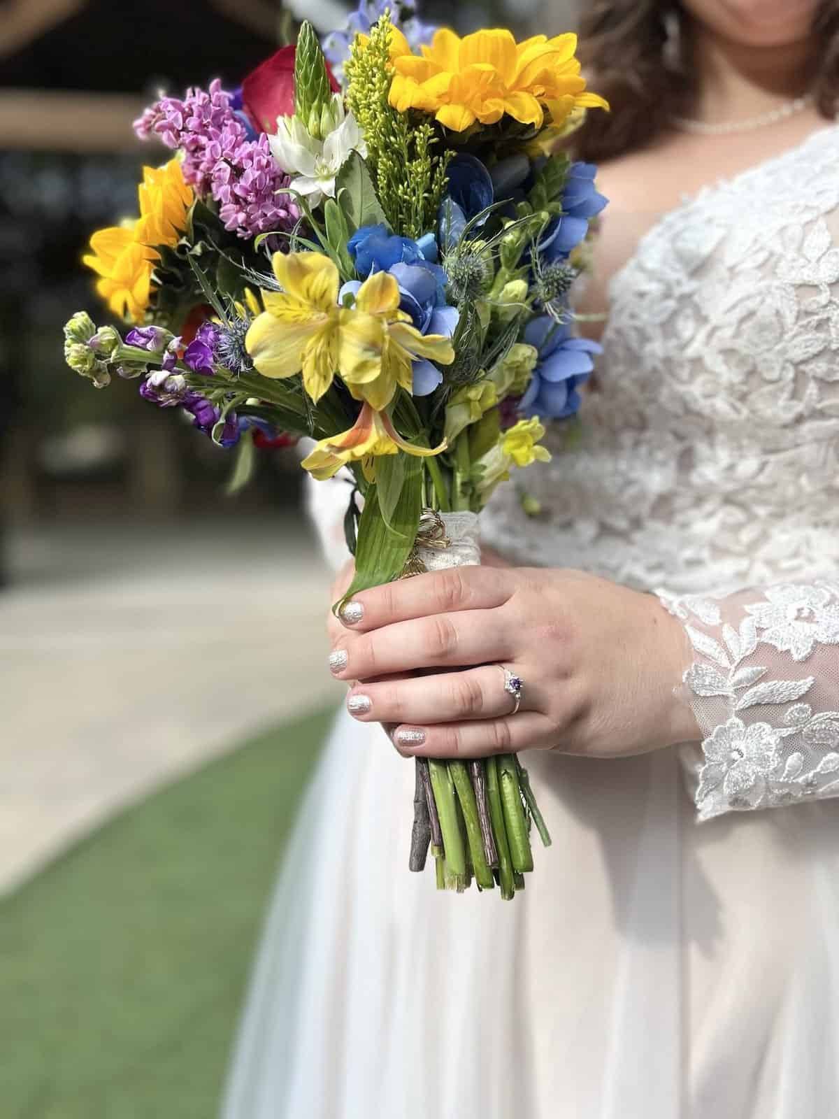 Spring Floral, wedding bouquets, wedding day flowers, bridal floral