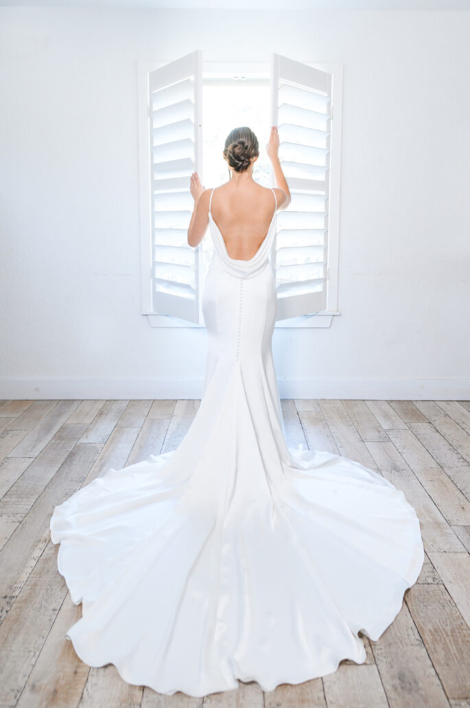 bride and groom, bride, groom, wedding, wedding pics, texas bride, dallas bride, marriage, hidden creek, rockwall, dallas, Hidden Creek Open House, Rockwall TX, Lake Ray Hubbard