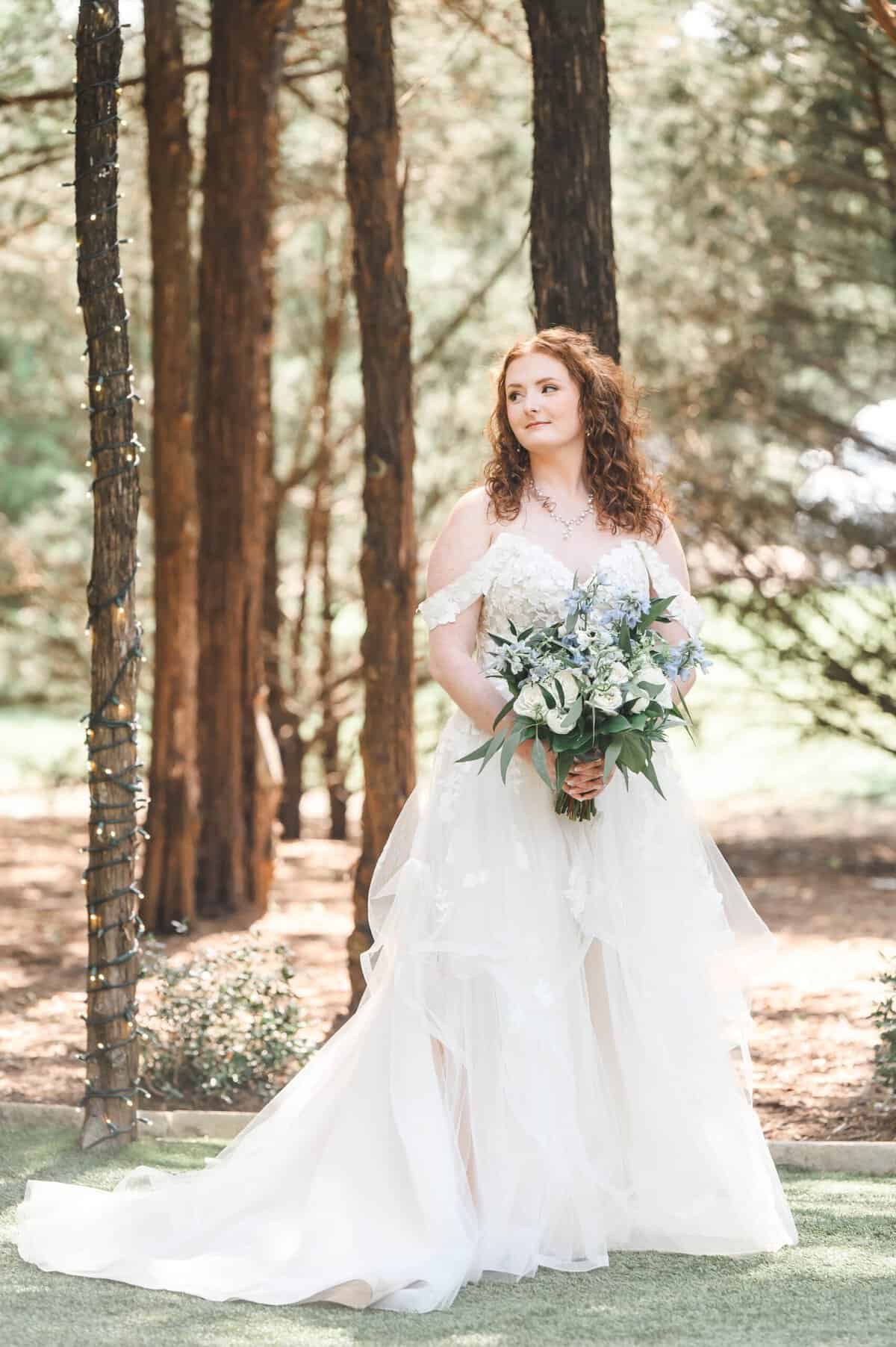 bride and groom, bride, groom, wedding, wedding pics, texas bride, dallas bride, marriage, hidden creek, rockwall, dallas